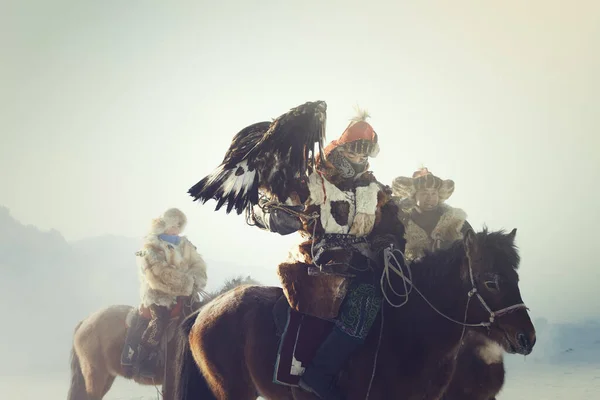 2023年1月14日 猎鹰者是在蒙古训练和猎鹰的人 — 图库照片