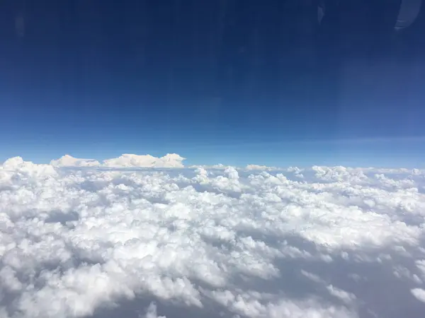 Widok Chmury Samolotu Wiadomości Komunikacji Tle Jako Jpg Image — Zdjęcie stockowe