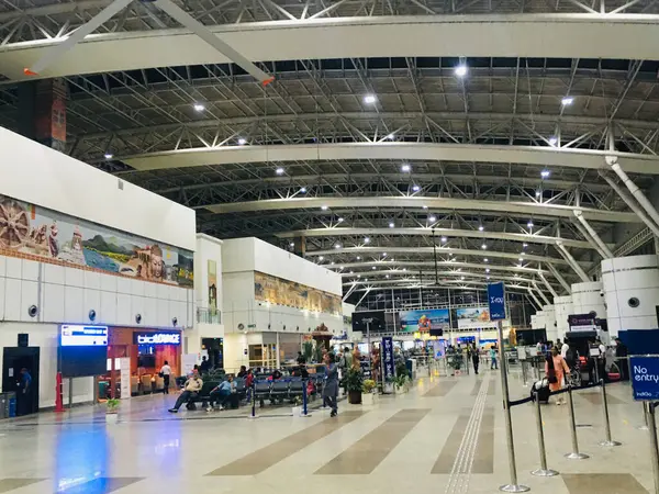 Hall Arrivée Aéroport International Biju Patnaik Bhubaneswar Odisha Avril 2024 — Photo