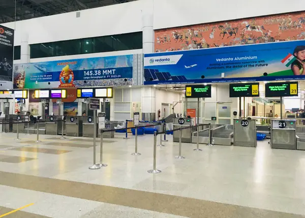 Balcões Reservas Chegada Aeroporto Internacional Biju Patnaik Bhubaneswar Orissa Abril — Fotografia de Stock