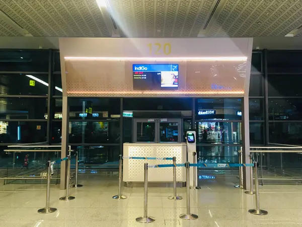 Посадкові Ворота Залі Відправлення Нового Терміналу Міжнародному Аеропорту Раджива Ганді — стокове фото