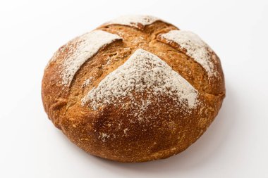 Beyaz arka planda Campagne ekmeği