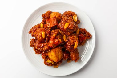 Beyaz arka planda Mala gangjeong