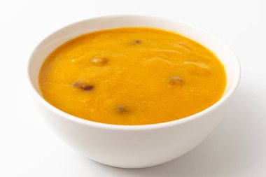 Beyaz arkaplanda balkabağı lapası