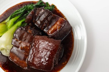 Beyaz arkaplanda Dongporou