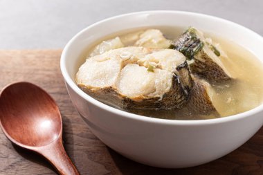 Morina, turp ve sebzeli çorba.