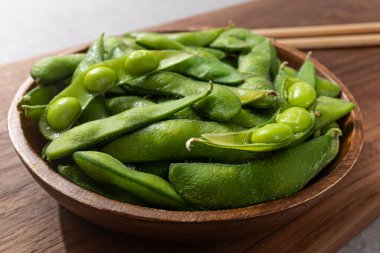 Edamame, Japonya 'da meze olarak yenen bir fasulye yemeği.