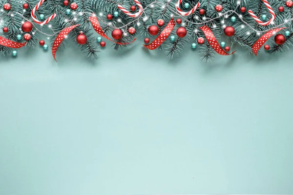Christmas Garland Border Banner Fir Twigs Ribbons Candy Canes Garland — Stock Photo, Image