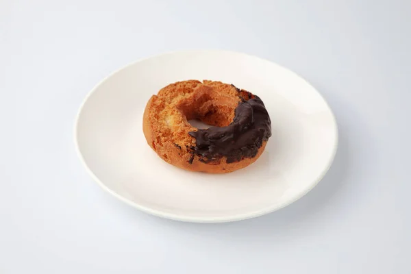 Old Fashioned Doughnut Chocolate Plate Closeup Isolated White Background — Stock Photo, Image