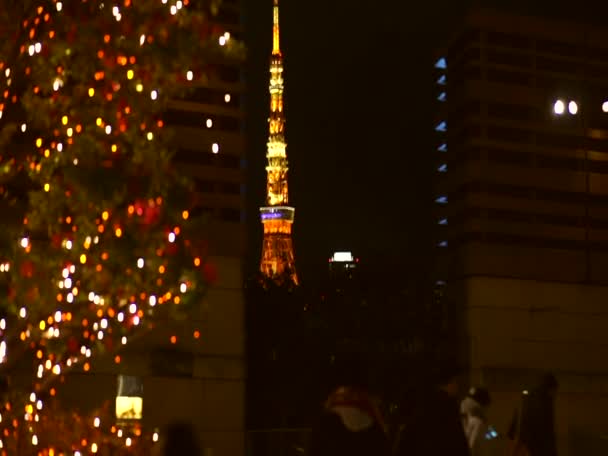 Токио Япония Декабря 2017 Токийская Башня Светом Освещает Рождественские Украшения — стоковое видео