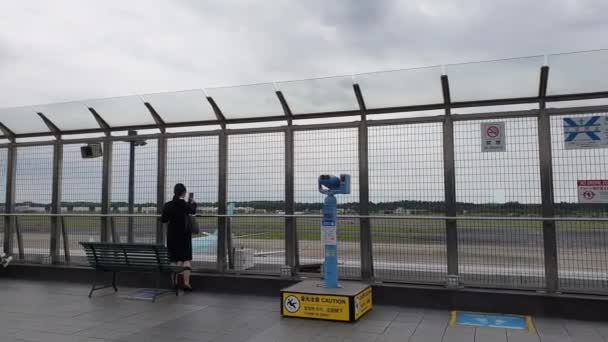 Tokyo Giappone Giugno 2023 Aeroporto Internazionale Narita Decollo Aereo Ponte — Video Stock