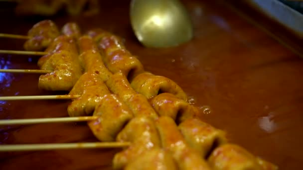 Kore Sokak Yemekleri Sıcak Balık Çorbası Eomuk Gochujang Kırmızı Baharatlı — Stok video