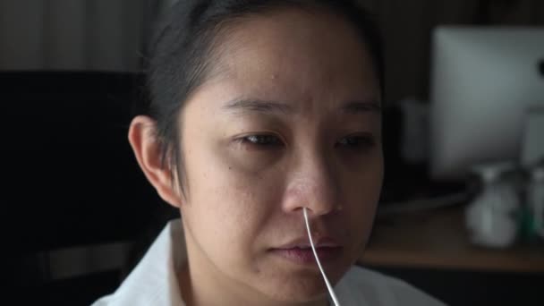 Asian Adult Woman Tear Crying Reaction Covid Nasal Kit Test — Stockvideo
