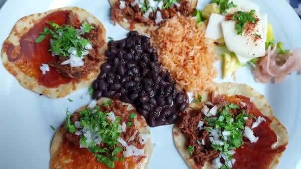 Pull Carnitas Chorizo Soft Taco Mexican Spicy Food Salsa Bean — Stock Video