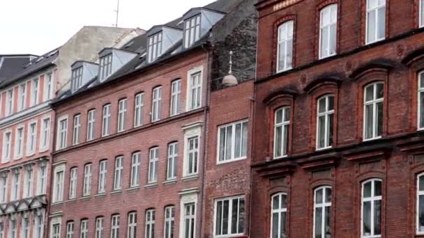 Denmark Kopenhagen Stad Gevel Gebouwen Architectuur Klassieke Europese Stijl Appartement — Stockvideo