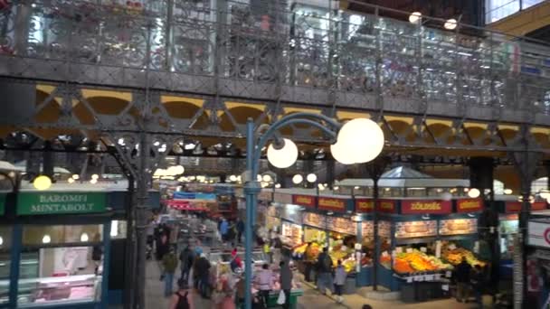 Budapest Hungary Prosinec 2022 Central Market Hall Big Shopping Local — Stock video