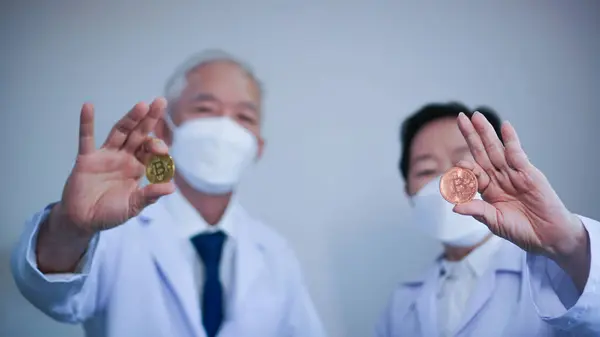 Criptomonedă Monedă Digitală Conceptul Investiții Tehnologia Cercetării Științei Medic Asiatic Imagini stoc fără drepturi de autor