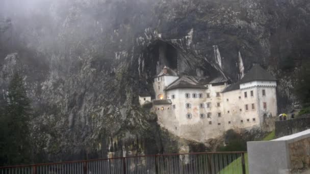 Predjama Castlecliff Edge Hito Eslovenia Hermosa Atracción Histórica — Vídeo de stock