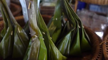 Muz yapraklı Tayland yerel tatlı malzemesi organik yeşil çevre dostu paket