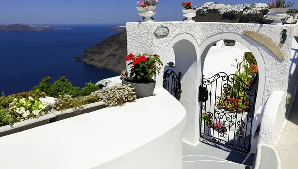 Santorin Griechenland Erstaunliche Aussicht Auf Blauen Himmel Und Schiffe Und — Stockfoto