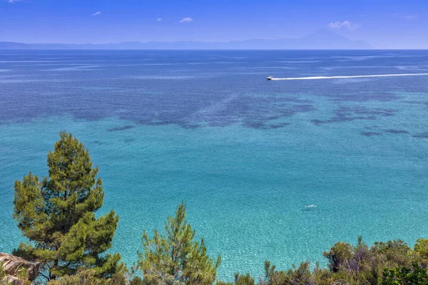 High Speed Boat Aegean Sea Beautiful Fava Sand Beach Vourvourou — Stock Photo, Image