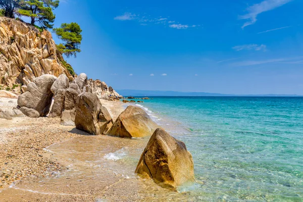Vista Sulla Bellissima Spiaggia Sabbia Fava Vicino Vourvourou Penisola Greca — Foto Stock