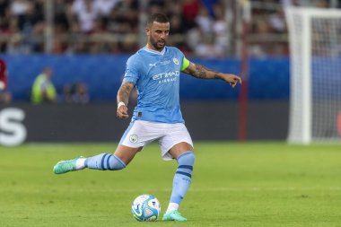 Atina, Yunanistan - 16 Ağustos 2023: Manchester City Kyle Walker 'ın oyuncusu UEFA Süper Kupa Finali' nde Manchester City ile Sevilla arasında oynanan Stadyum Karaiskakis, Pire 'de maç yapıyor
