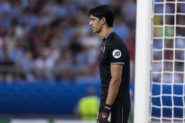 Atina, Yunanistan - 16 Ağustos 2023: Yassine Bounou 'nun oyuncusu, Manchester City ile Sevilla arasında Pire' nin Karaiskakis kentinde oynanan UEFA Süper Kupa final karşılaşmasında eylem halinde