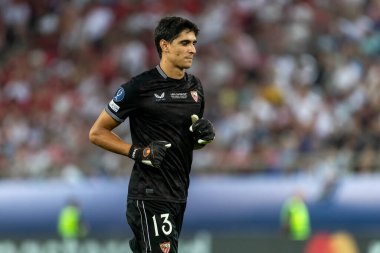 Atina, Yunanistan - 16 Ağustos 2023: Yassine Bounou 'nun oyuncusu, Manchester City ile Sevilla arasında Pire' nin Karaiskakis kentinde oynanan UEFA Süper Kupa final karşılaşmasında eylem halinde