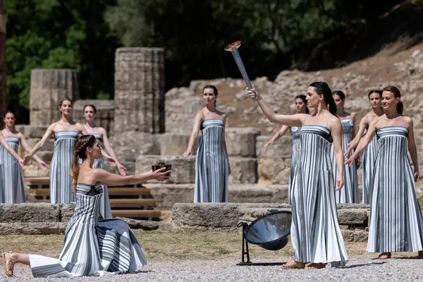 Olympia Grecia Abril 2024 Ensayo Final Ceremonia Encendido Llama Olímpica Imagen De Stock