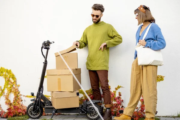 Young Stylish Couple Friends Hang Out Together Parked Scooter Parcels — Stock Photo, Image