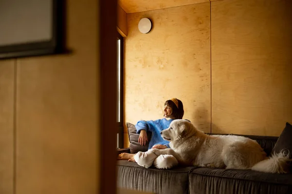 Woman Cares Her Dog While Sitting Couch Window Spending Leisure — 图库照片