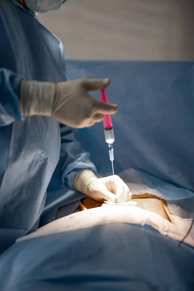 Chirurg Macht Eine Spritze Während Einer Operation Nahaufnahme Konzept Der — Stockfoto