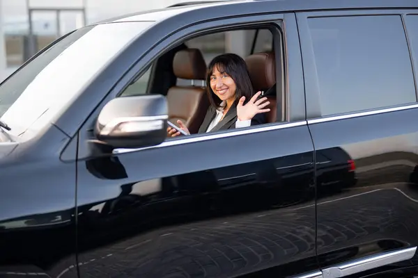 Portrait Beautiful Woman Sitting Car Driver Concept Business Transfer Services — Stock Photo, Image