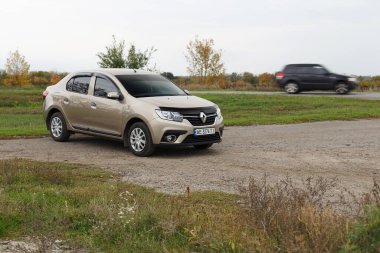 Dnipropetrovsk bölgesi, Ukrayna - 09 Ekim 2022: Renault Logan 2020