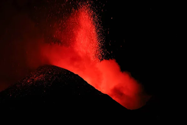 Etna Esplosione Lava Dal Cratere Durante Eruzione Vulcani — Fotografia de Stock
