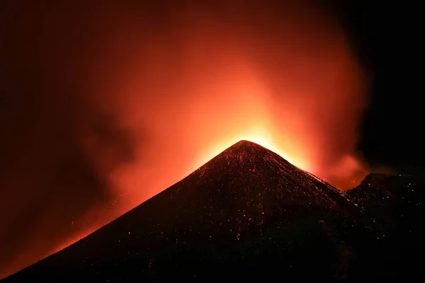 Cratere Etna Eruzione Primo Piano Durante Suggestiva Notte — Stockfoto