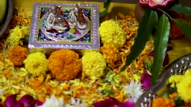 Hindu God Religious Ritual Festive Pray Flowers Top Angle — Stock Video