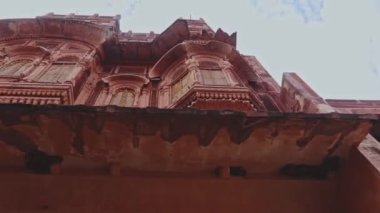 Antik Fort Artistik Manzara sabah düşük açılı video çekildi mehrangarh kale jodhpur rajasthan Hindistan 'da.