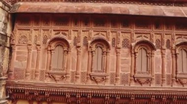 Antik Fort Artistik Tasarım Manzarası, sabah Mehrangarh Kalesi Jodhpur Rajasthan Hindistan 'da çekilmiş düz açı videosundan..