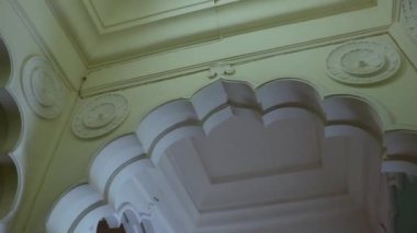 Mehrangarh Kalesi Jodhpur Rajasthan Hindistan 'da çekilen düz açılı videonun eşsiz mimarisi..