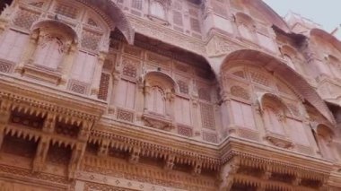 Fort Exterior Vintage gündüz farklı perspektiften çekilen video mehrangarh Fort Jodhpur Rajasthan Hindistan 'da çekildi..