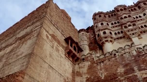 Starověký Pevnost Umělecký Pohled Jasnou Oblohou Dopoledních Hodinách — Stock video