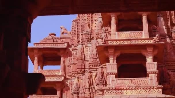 Oude Hindoe Tempel Top Architectuur Vanuit Verschillende Hoek Dag — Stockvideo