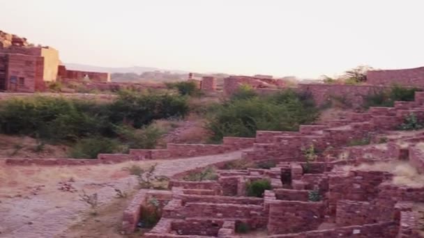 Ancient Ruined Fort Evening Flat Angle Shot Taken Mandoor Jodhpur — Stock videók