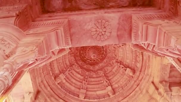 Forntida Hindu Tempel Kupol Inuti Arkitektur Från Unik Vinkel Dagen — Stockvideo