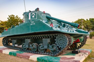 Pakistan tankı, 25 Ocak 2023 'te Hindistan' da Jaisalmer Savaşı Anıtı Rajasthan 'da eşsiz bir bakış açısıyla savaşlarda kazanıldı..