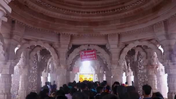 Oude Indiase Tempel Koepel Architectuur Dag Uit Verschillende Hoek Video — Stockvideo