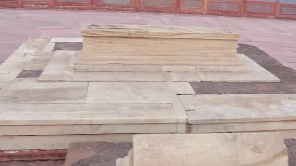 Νεκροταφεία Πολλά Τάφο Humayun Ομιχλώδη Πρωί Από Μοναδική Προοπτική — Αρχείο Βίντεο