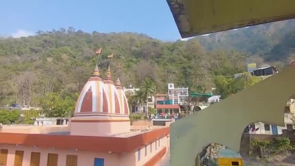 Heilige Hindoe Tempel Morgens Met Berg Achtergrond Dag Video Wordt — Stockvideo